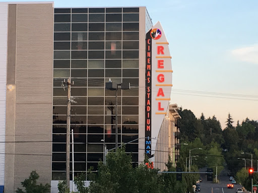 Movie Theater «Regal Cinemas Thornton Place 14 & IMAX», reviews and photos, 301 NE 103rd St, Seattle, WA 98125, USA
