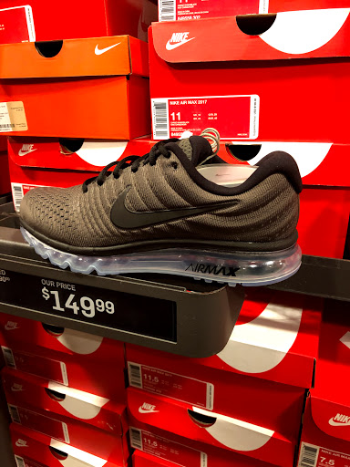 Sporting Goods Store «Nike Factory Store», reviews and photos, 20 Killingworth Tpke #155, Clinton, CT 06413, USA