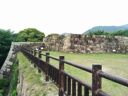 亀居城跡