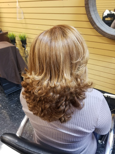 Beauty Salon «Jireh Beauty Salon and Spa», reviews and photos, 1227 River St, Boston, MA 02136, USA