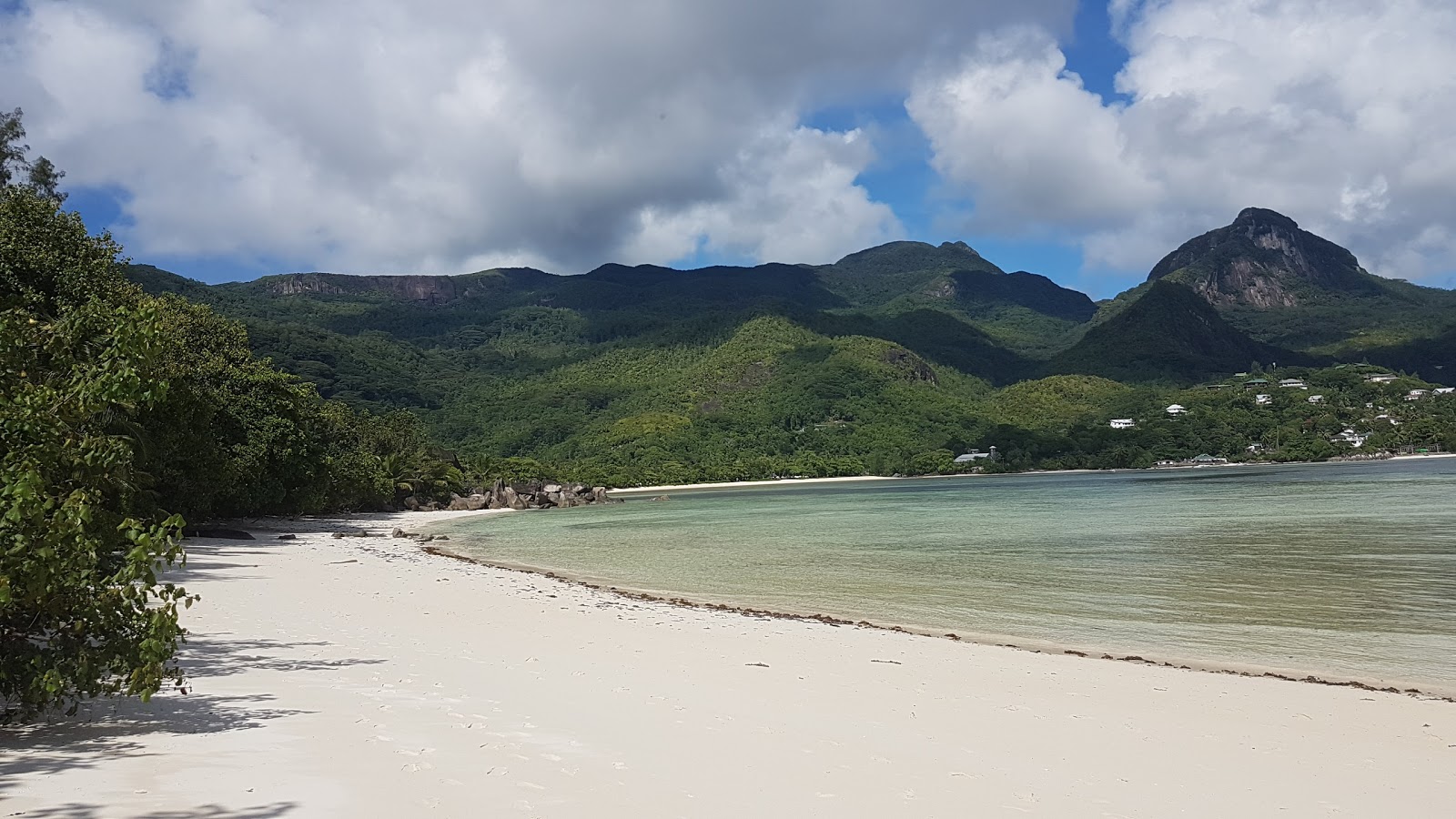 Lans Trusalo Beach photo #9