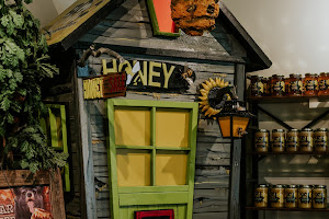 BC Buzz Honey Fort Langley Store