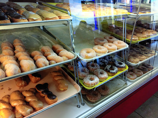 Donut Shop «Real Donuts», reviews and photos, 2100 E Lake Mead Blvd # C, North Las Vegas, NV 89030, USA