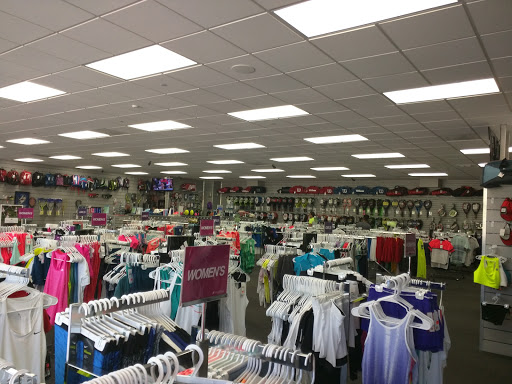 Tennis Store «Tennis Plaza», reviews and photos, 15400 Biscayne Blvd #110, Aventura, FL 33160, USA