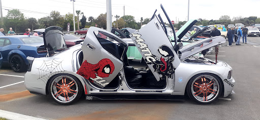 Car Dealer «Boniface-Hiers Chrysler Dodge Jeep», reviews and photos, 1775 E Merritt Island Causeway, Merritt Island, FL 32952, USA