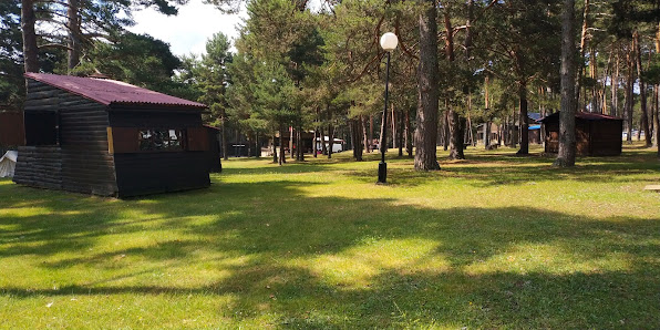 Campamento Las Cabañas a Molinos de Duero (Junto al Playa Pita, Camino Ancho O de Abejar, 42146 Abejar, Soria, España