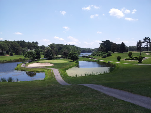 Golf Course «Lakeville Country Club», reviews and photos, 44 Clear Pond Rd, Lakeville, MA 02347, USA