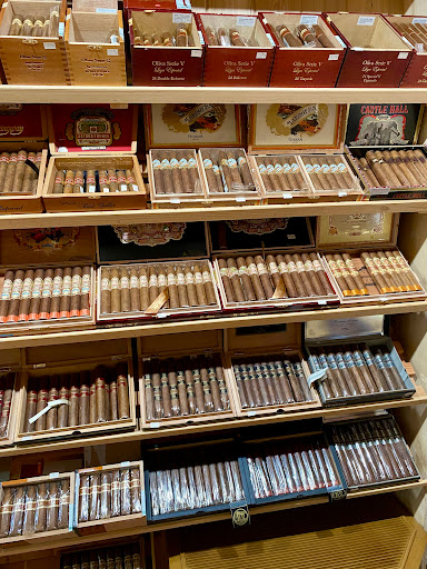 Tobacco Shop «Roupik Smoke Shop», reviews and photos, 725 S Glendale Ave, Glendale, CA 91205, USA