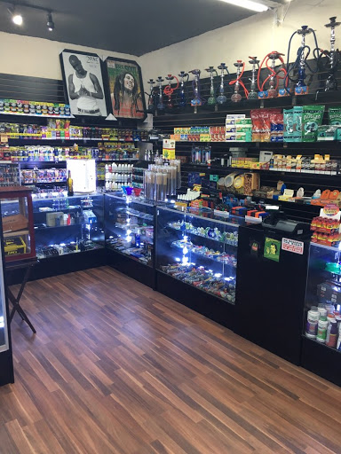 Tobacco Shop «Smoking Box Smoke Shop», reviews and photos, 1008 Alamitos Ave, Long Beach, CA 90813, USA