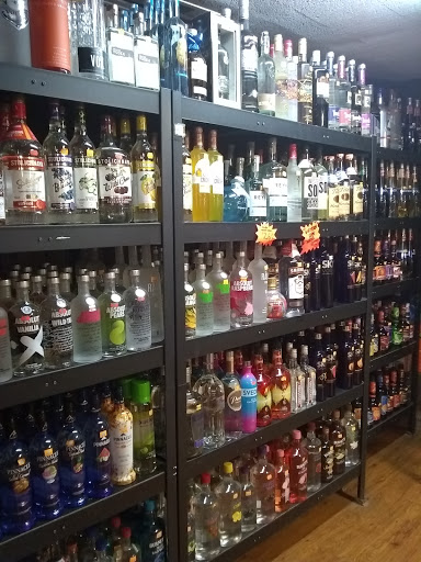 Liquor Store «Northwest Fine Wines Spirits», reviews and photos, 808 Westminster Pike, Reisterstown, MD 21136, USA