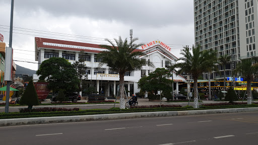 Khách Sạn Én Việt