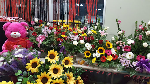 Florist «Floreria Alcatraz», reviews and photos, 159 Aldine Bender Rd #174, Houston, TX 77060, USA