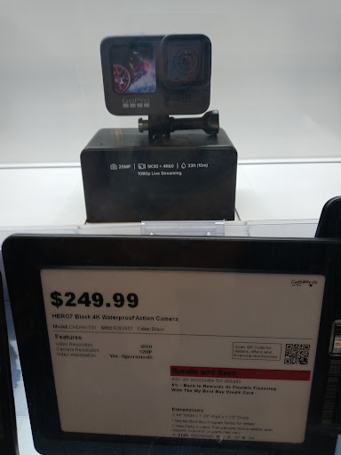 Electronics Store «Best Buy», reviews and photos, 2650 E Beltline Ave SE, Grand Rapids, MI 49546, USA