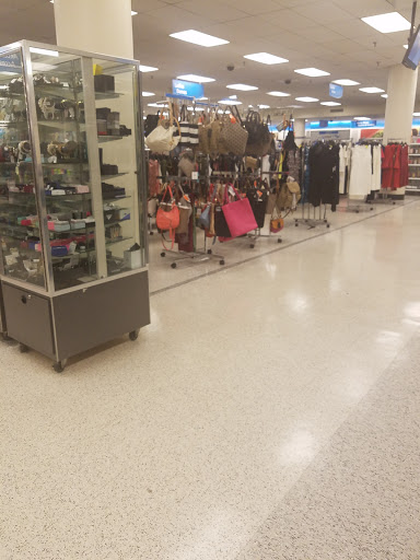 Clothing Store «Ross Dress for Less», reviews and photos, 6298 Seven Corners Center, Falls Church, VA 22044, USA