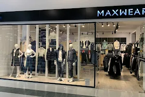 Maxwear image