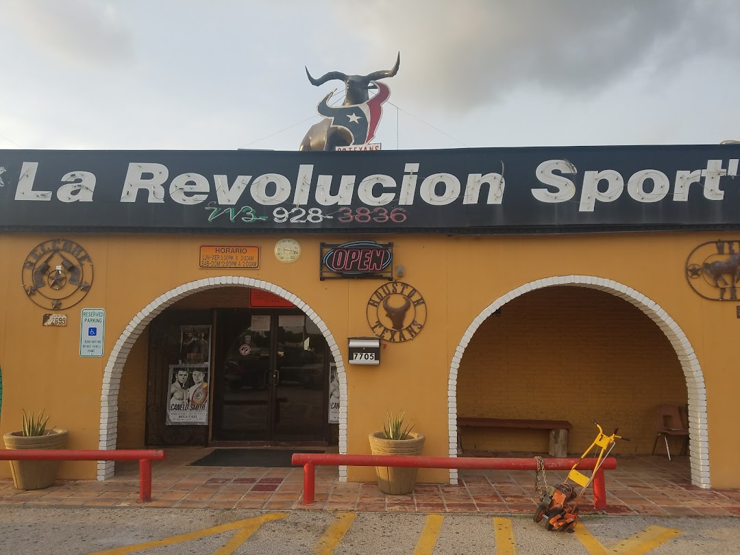 LA Revolucion Sports Bar