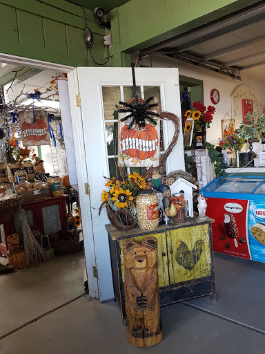 Florist «Sequoia Flowers Produce & More», reviews and photos, 20940 Ave 296, Exeter, CA 93221, USA