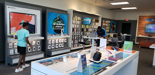Cell Phone Store «AT&T Authorized Retailer», reviews and photos, 1637 Rock Springs Rd, Apopka, FL 32712, USA