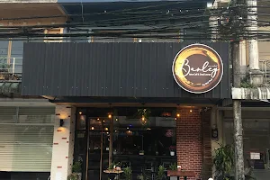 เดอะ บาร์เลย์ เรโทร คาเฟ่ & สเต็ก เลาน์จ The Barley Retro Cafe & Steak Lounge By Maithai image
