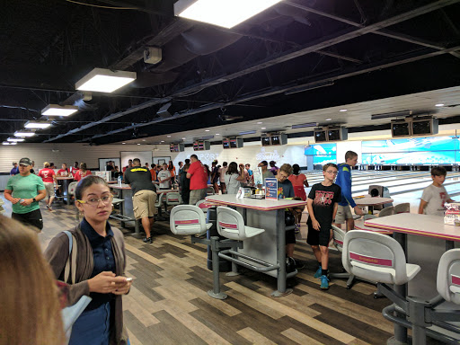 Bowling Alley «Airport Lanes», reviews and photos, 190 E Airport Blvd, Sanford, FL 32773, USA