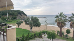 Karvounoskala Beach'in fotoğrafı imkanlar alanı
