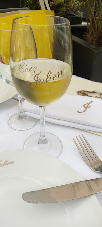 Vin du Restaurant français Chez Julien à Paris - n°17
