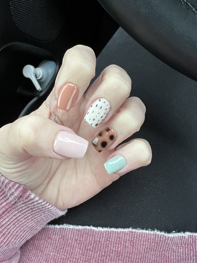 Sky nails 29073
