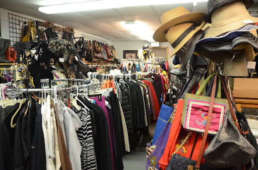 Consignment Shop «The Second Act», reviews and photos, 538 Olympic Ct, Iowa City, IA 52240, USA