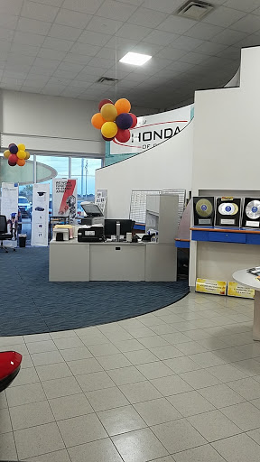 Honda Dealer «Honda BMW of Champaign», reviews and photos, 100 Burwash Ave, Savoy, IL 61874, USA