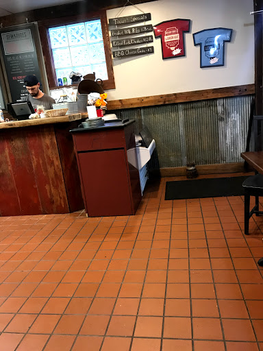 Barbecue Restaurant «Red Hub Food Co.», reviews and photos, 202 10th St NW, Charlottesville, VA 22903, USA