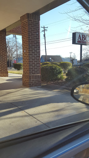 Liquor Store «Durham County ABC Board», reviews and photos, 2806 Hillsborough Rd, Durham, NC 27705, USA