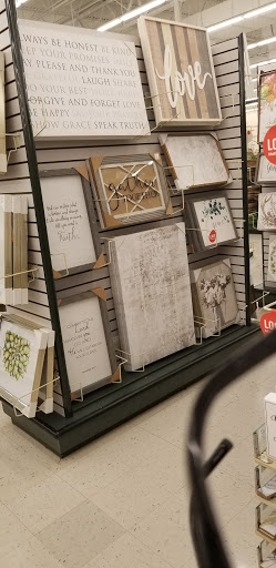 Craft Store «Hobby Lobby», reviews and photos, 5801 W Saginaw Hwy, Lansing, MI 48917, USA