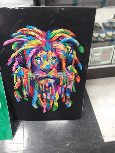 Tobacco Shop «AK SMOKE SHOP», reviews and photos, 5135 W Shaw Ave, Fresno, CA 93722, USA