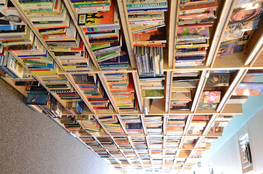 Book Store «Walls of Books», reviews and photos, 7739 Tylers Pl Blvd, West Chester Township, OH 45069, USA