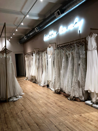 Bridal Shop «Lovely Bride», reviews and photos, 1657 N Wells St, Chicago, IL 60614, USA