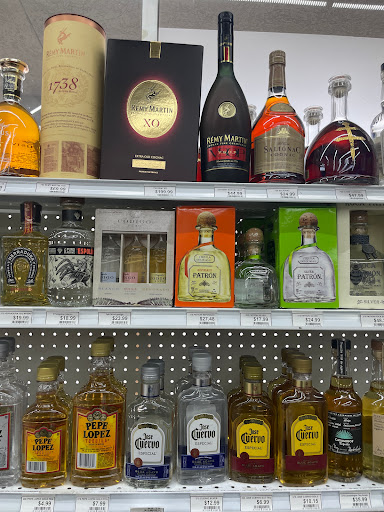 Liquor Store «Y Liquor & Cigar», reviews and photos, 346 MO-291, Liberty, MO 64068, USA