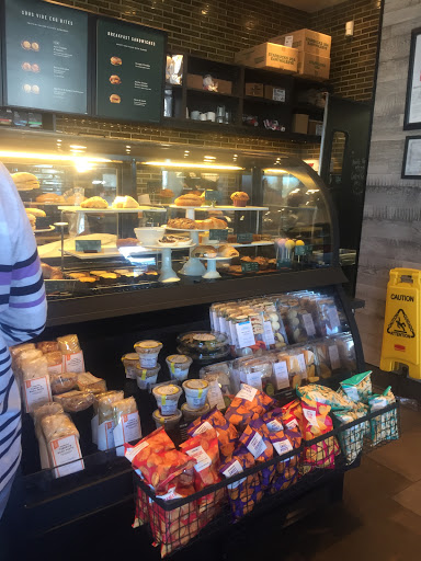 Coffee Shop «Starbucks», reviews and photos, 240 US-202, Flemington, NJ 08822, USA