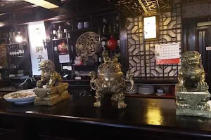 Lion King Chinese Restaurant & Bar image