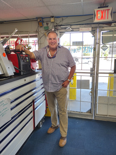 Pawn Shop «Mr Money Pawn & Gun Inc», reviews and photos, 3315 E Hillsborough Ave, Tampa, FL 33610, USA