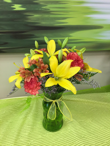 Florist «Plainfield Florist», reviews and photos, 1017 E Main St, Plainfield, IN 46168, USA