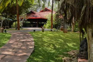 Niraamaya Retreats Surya Samudra Kovalam image