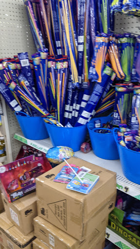 Dollar Store «Dollar Tree», reviews and photos, 10581 Springfield Pike, Woodlawn, OH 45215, USA