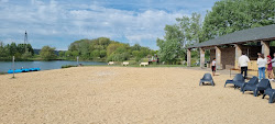 Plage Varennes-sur-Seine'in fotoğrafı düz bir kıyı şeridi ile birlikte