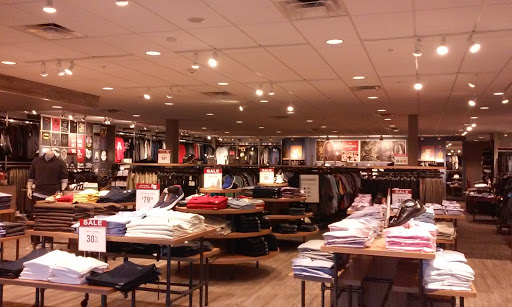 Outlet Mall «Tanger Outlet Tilton», reviews and photos, 120 Laconia Rd, Tilton, NH 03276, USA