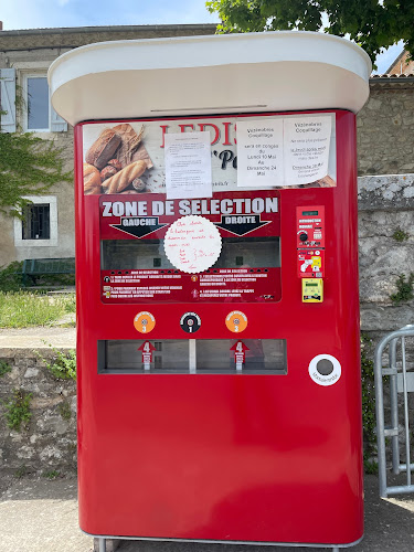Fresh bread vending machine à Saint-Maurice-de-Cazevieille