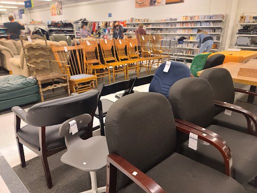 Thrift Store «Deseret Industries Thrift Store», reviews and photos, 10330 SE 82nd Ave, Happy Valley, OR 97086, USA