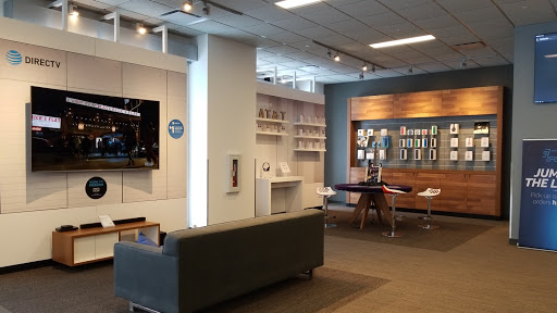 Cell Phone Store «AT&T», reviews and photos, 590 Prairie Center Dr, Eden Prairie, MN 55344, USA