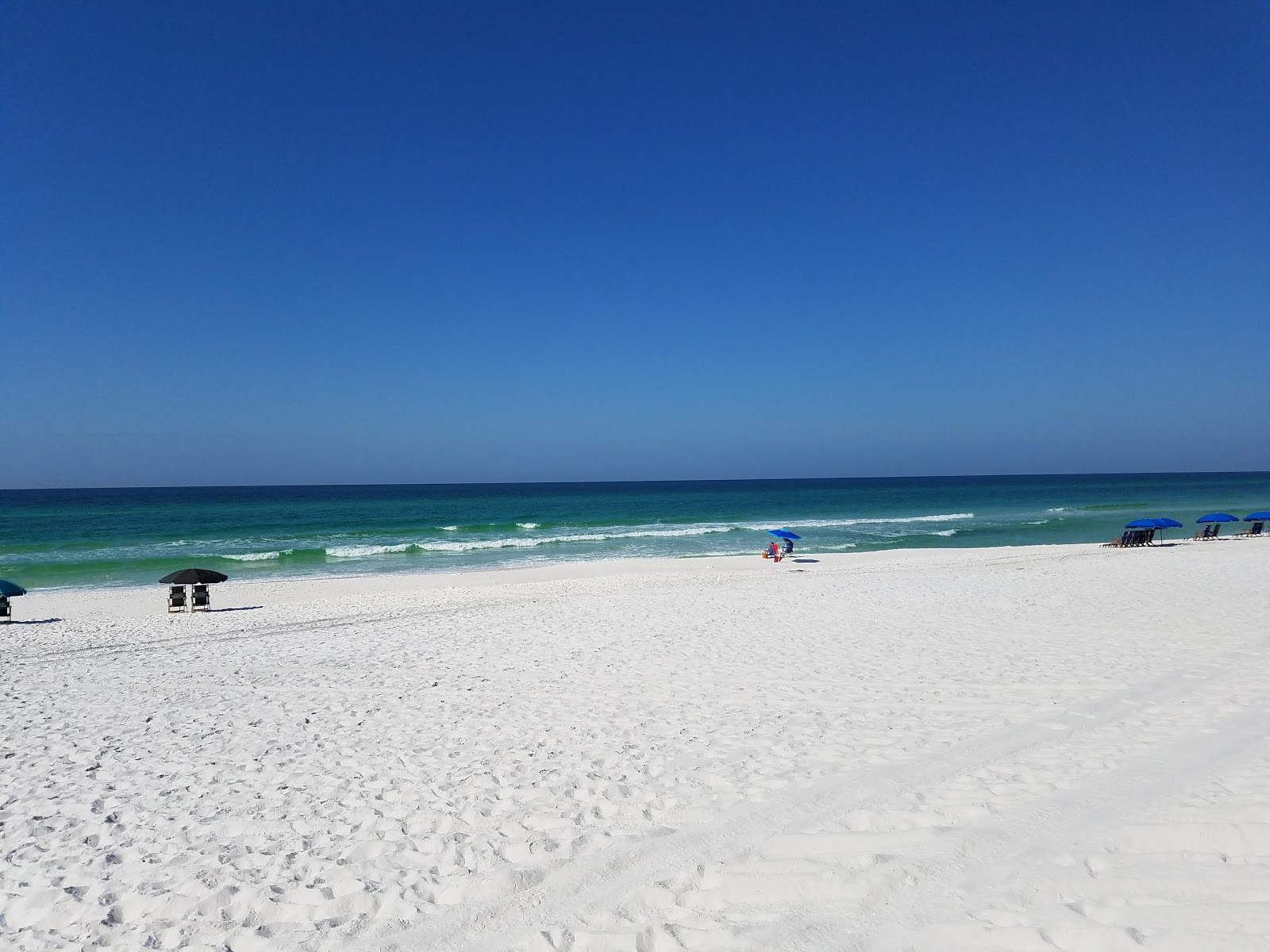 Foto av Ed Walline Beach - rekommenderas för familjeresenärer med barn