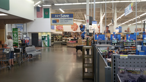 Department Store «Walmart Supercenter», reviews and photos, 540 7th Ave, Longview, WA 98632, USA