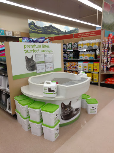Pet Supply Store «Petco Animal Supplies», reviews and photos, 197 E Dekalb Pike #350, King of Prussia, PA 19406, USA